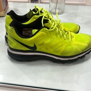 Men’s Nike air max size 12